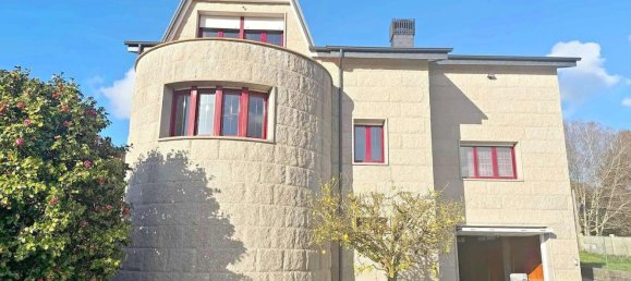 6 bedrooms House in A Coruna, Spain No. 46877 24