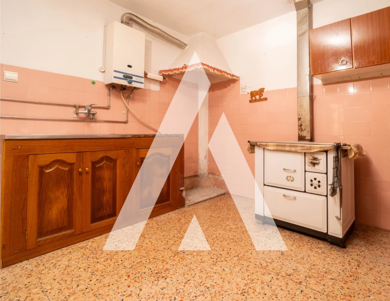 2 bedrooms House in Vila Nova de Poiares, Portugal No. 272344