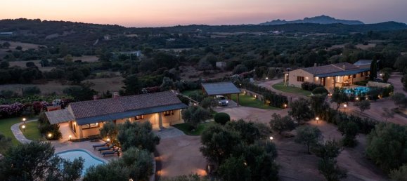 4 bedrooms Villa in Olbia, Italy No. 58722 43