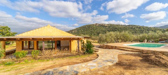 4 bedrooms Villa in Olbia, Italy No. 58722 36