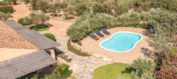 4 bedrooms Villa in Olbia, Italy No. 58722 38