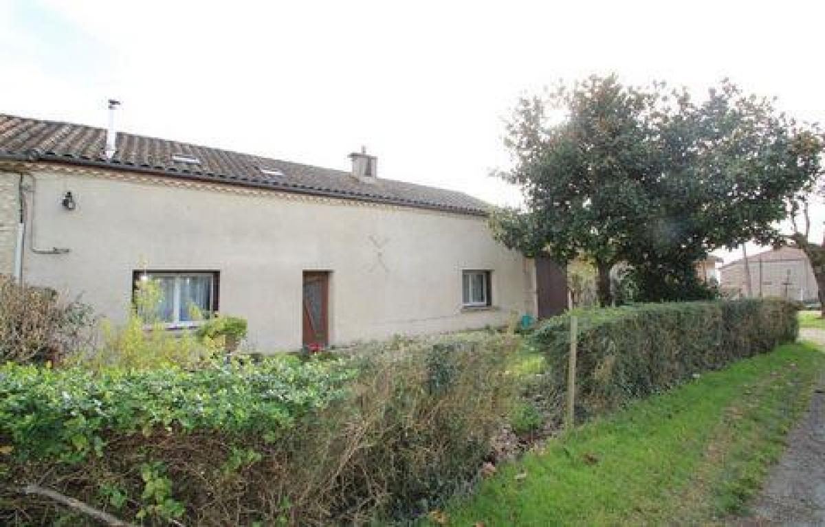 3 bedrooms House in Agen, France No. 10863
