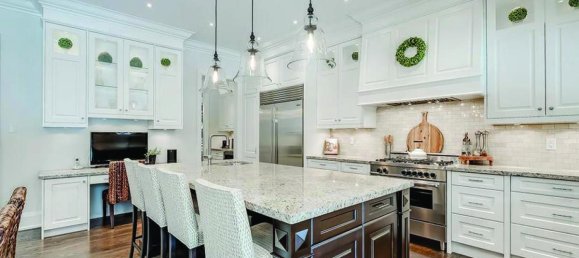 5 bedrooms House in Mississauga, Canada No. 545 10