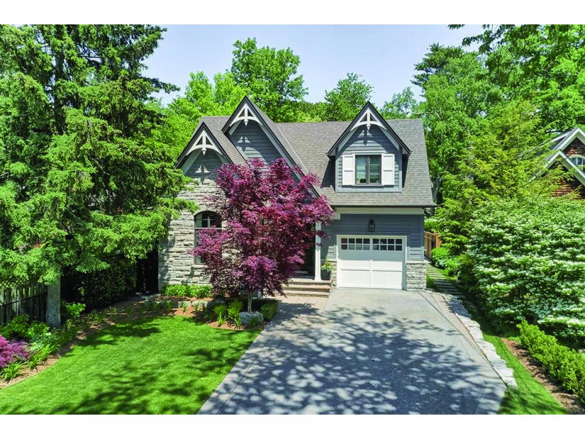 5 bedrooms House in Mississauga, Canada No. 545