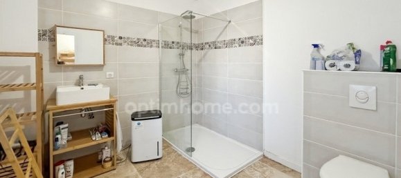 3 bedrooms House in Ancelle, France No. 194234 9