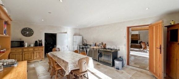 3 bedrooms House in Ancelle, France No. 194234 7