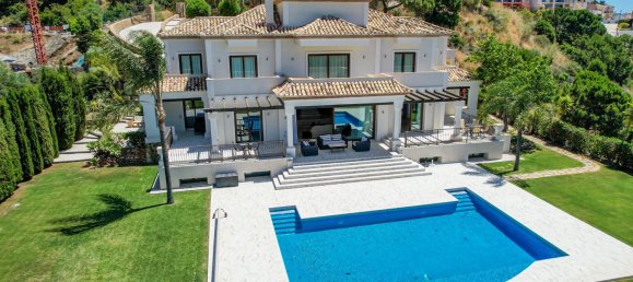 6 bedrooms Villa in Benahavis, Spain No. 4639 30