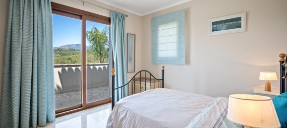 6 bedrooms Villa in Benahavis, Spain No. 4639 23