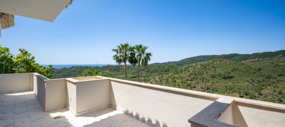 6 bedrooms Villa in Benahavis, Spain No. 4639 18