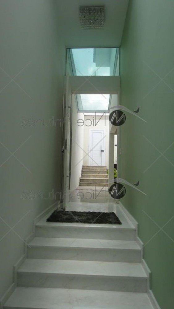 Casa de 3 dormitorios en Sao Paulo, Brazil No. 592460