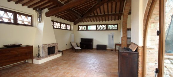 4 bedrooms Apartment in Monteriggioni, Italy No. 164570 10