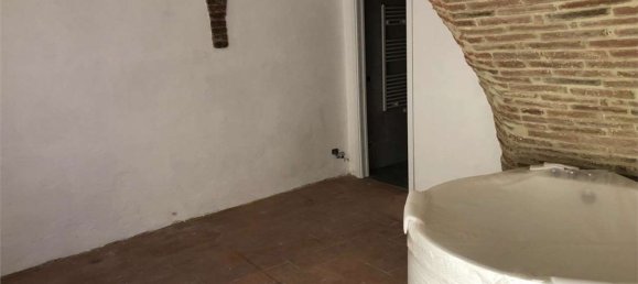 Квартира с 2 комнатами в Тоди, Италия № 263579 17