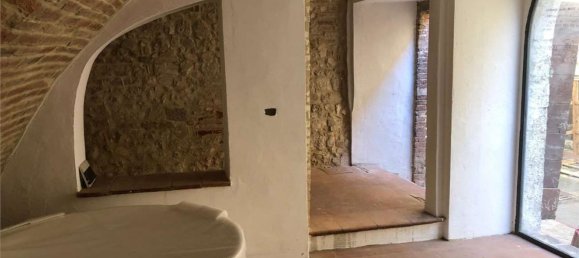 Квартира с 2 комнатами в Тоди, Италия № 263579 12