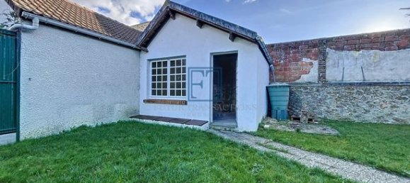 4 Schlafzimmer Haus in Les Essarts-le-Roi, France, Nr. 281309 19