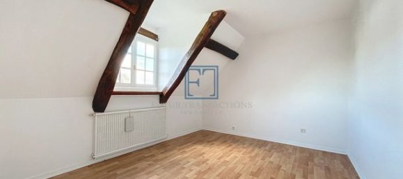 4 Schlafzimmer Haus in Les Essarts-le-Roi, France, Nr. 281309 11