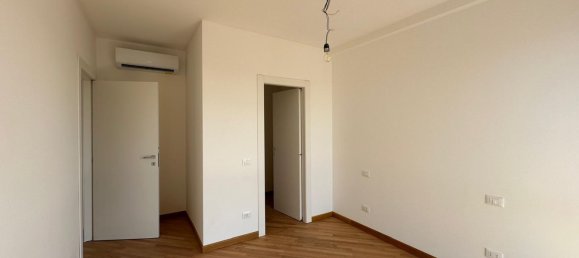 4 bedrooms Penthouse in Rho, Italy No. 364216 10