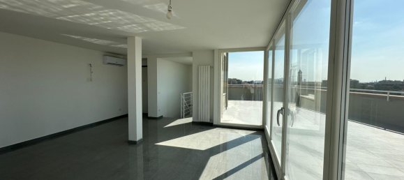 4 bedrooms Penthouse in Rho, Italy No. 364216 19