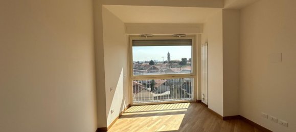 4 bedrooms Penthouse in Rho, Italy No. 364216 9