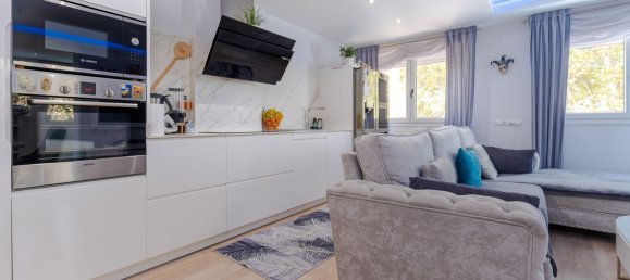 3 bedrooms Apartment in Marbella, Spain No. 140988 2