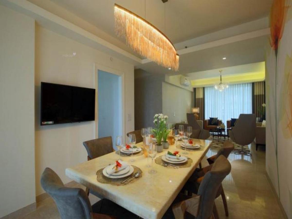 4 bedrooms House in Gurgaon, India No. 17944