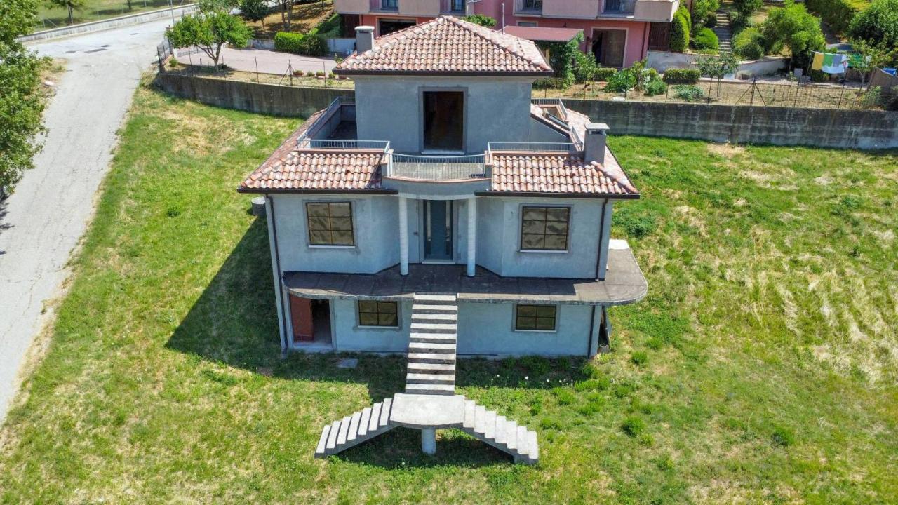 4 rooms Villa in Monte Grimano Terme, Italy No. 154184