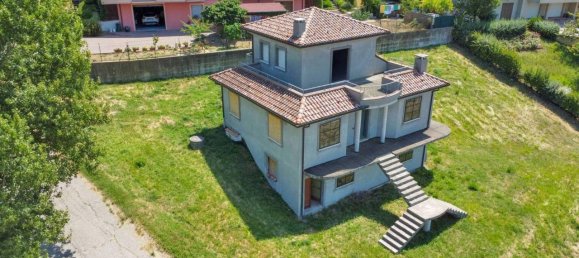 4 rooms Villa in Monte Grimano Terme, Italy No. 154184 5