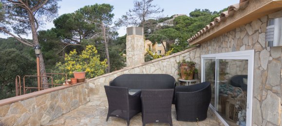 4 غرف نوم فيلا في Lloret de Mar, Spain رقم 811 9