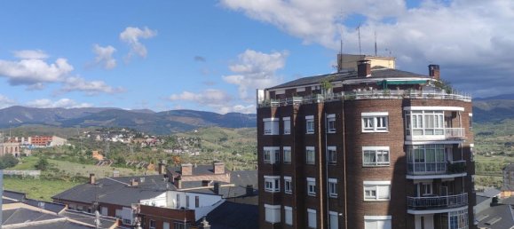 4 bedrooms Apartment in Leon, Spain No. 66423 42