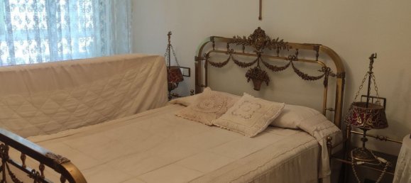 4 bedrooms Apartment in Leon, Spain No. 66423 26