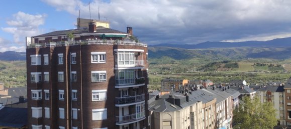 4 bedrooms Apartment in Leon, Spain No. 66423 41