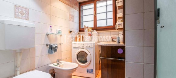 2 bedrooms Villa in Canegrate, Italy No. 283580 17