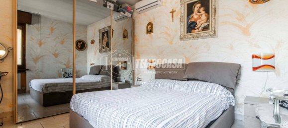 2 bedrooms Villa in Canegrate, Italy No. 283580 7