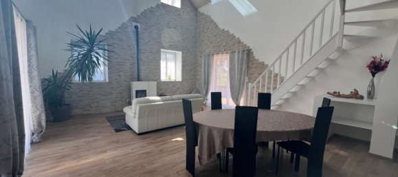 5 bedrooms House in Calvados, France No. 279292 2