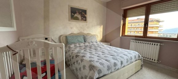 4غرفة شقة في Avezzano, Italy رقم 19078 55