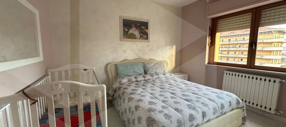 4غرفة شقة في Avezzano, Italy رقم 19078 56