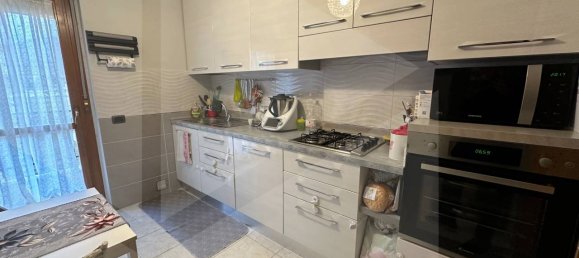 4غرفة شقة في Avezzano, Italy رقم 19078 12