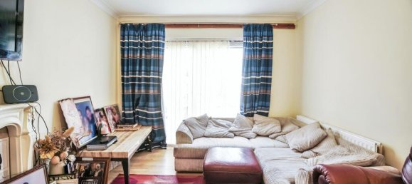 4 bedrooms House in Shirley, United Kingdom No. 10540 10