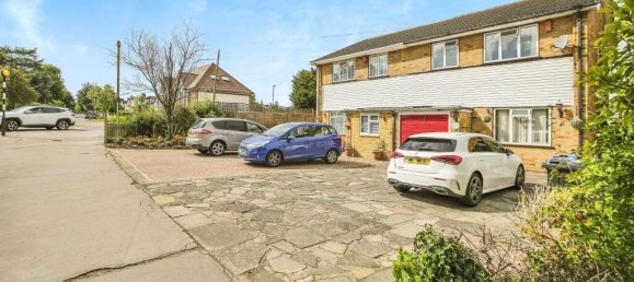 4 bedrooms House in Shirley, United Kingdom No. 10540 6