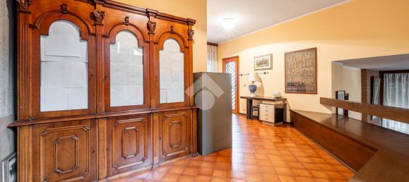 5 bedrooms Villa in Reggio Emilia, Italy No. 310057 16