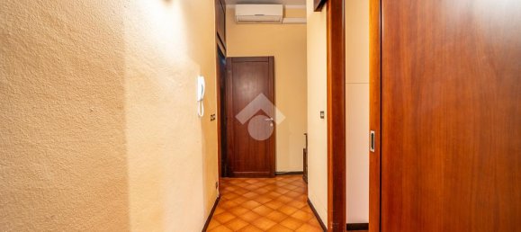 5 bedrooms Villa in Reggio Emilia, Italy No. 310057 10