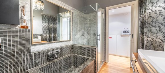 5 bedrooms Villa in Reggio Emilia, Italy No. 310057 36