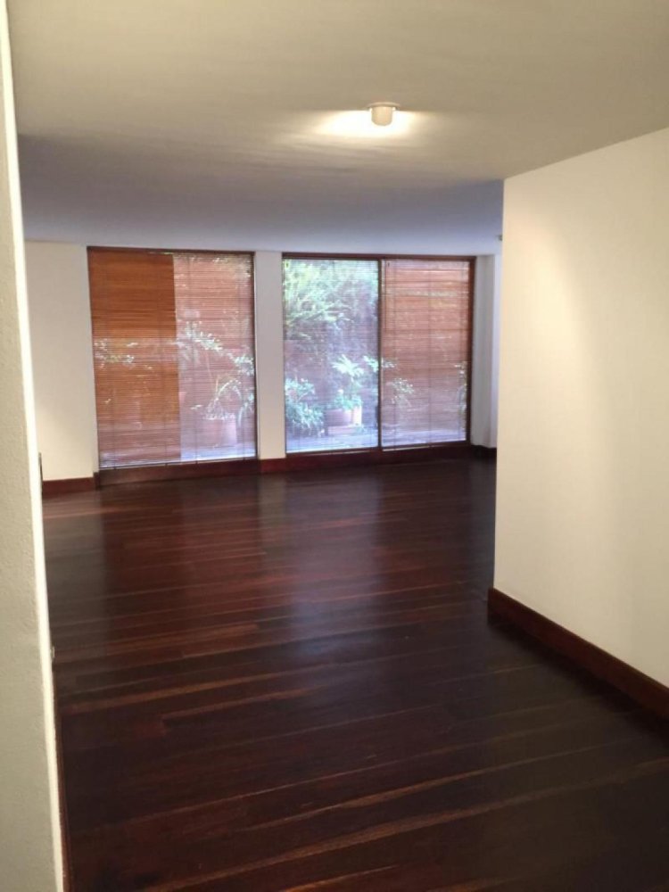 Casa T2 em Bogota, Colombia N.º 10465