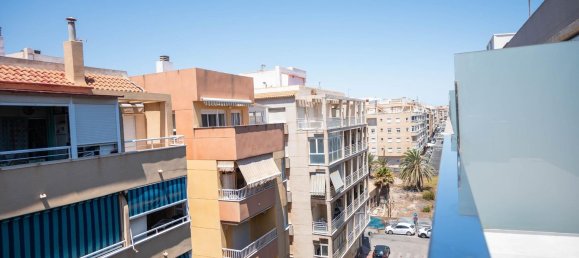 3 bedrooms Penthouse in Torrevieja, Spain No. 43479 5