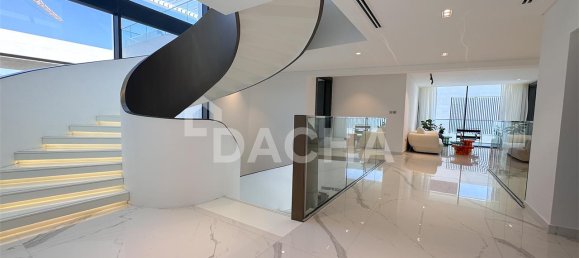 Villa T5 em Al Barari, UAE N.º 28021 12