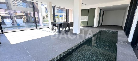 Villa T5 em Al Barari, UAE N.º 28021 28