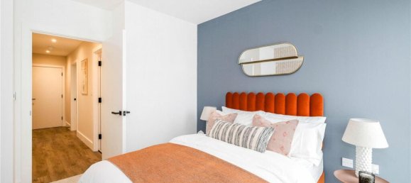 3 Schlafzimmer Wohnung in Croydon, United Kingdom, Nr. 7960 3