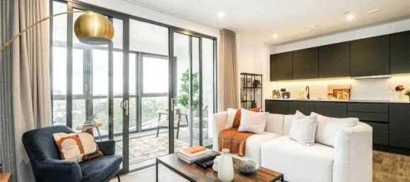 3 Schlafzimmer Wohnung in Croydon, United Kingdom, Nr. 7960 7