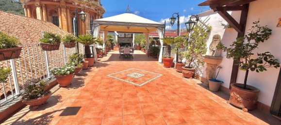 6 rooms Apartment in Naples, Italy No. 275903 25