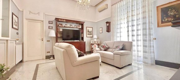 6 rooms Apartment in Naples, Italy No. 275903 48