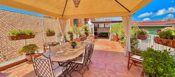 6 rooms Apartment in Naples, Italy No. 275903 27